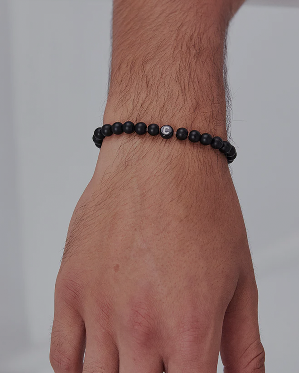 BLACK CLASSY ARMBAND